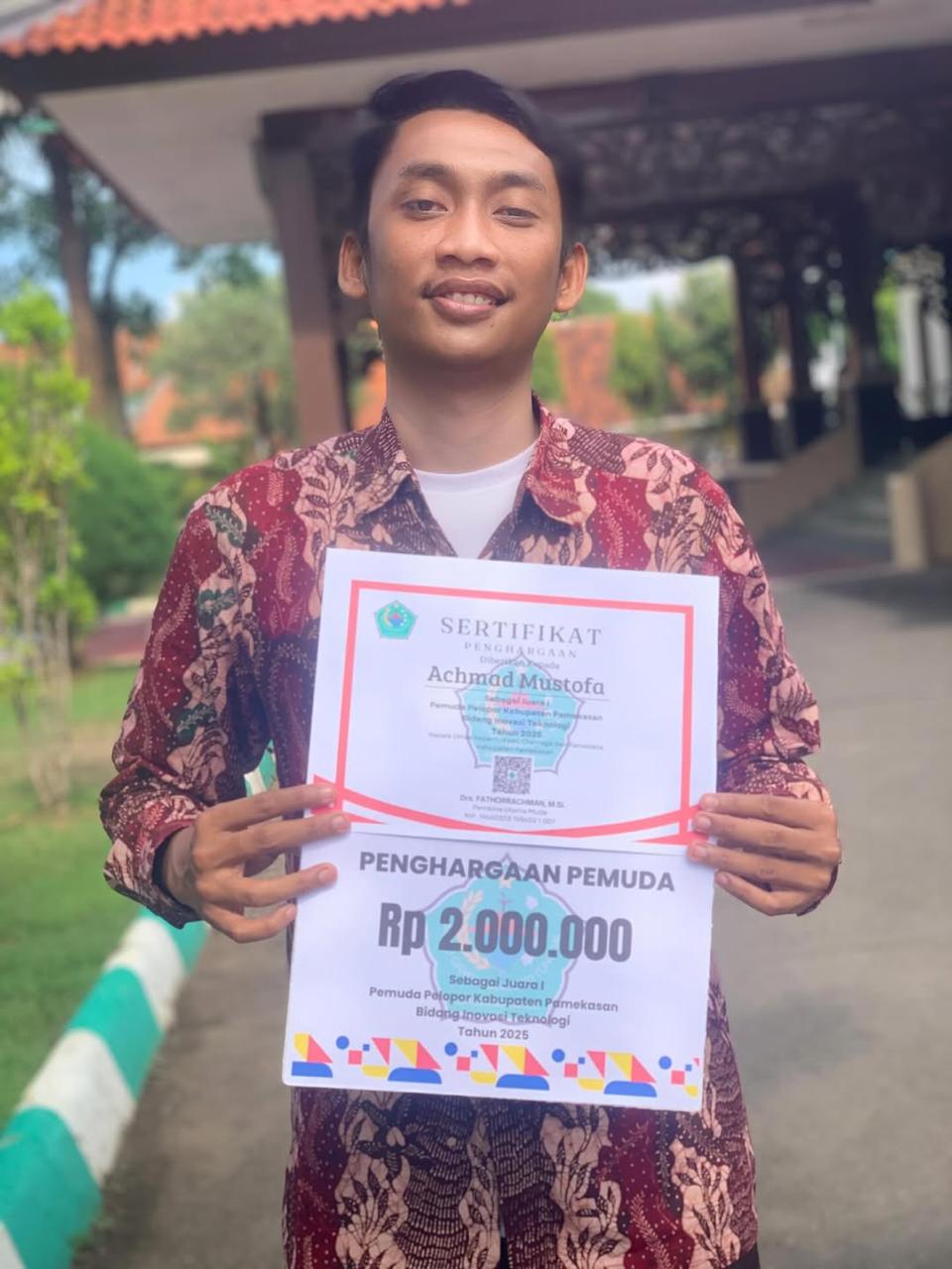 Achmad Mustofa - Founder MUKADIMAH